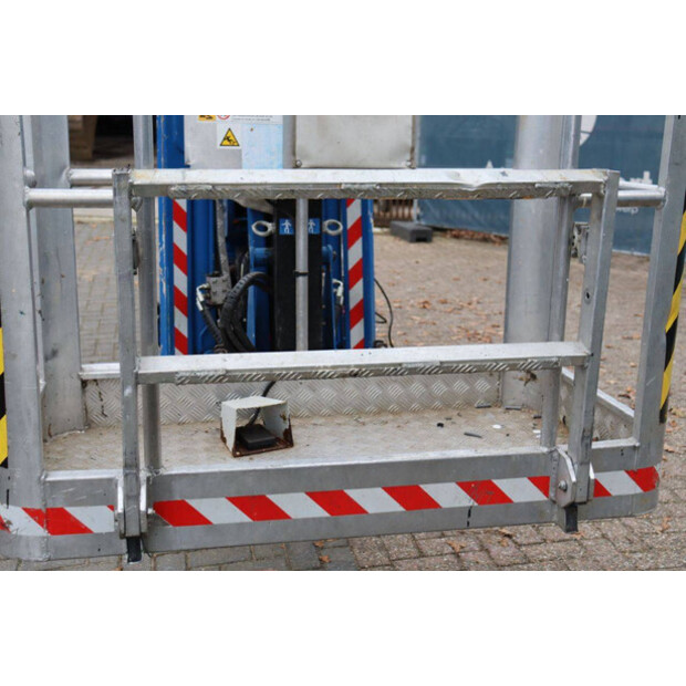 2012 Bluelift C14/6.5H-44521300