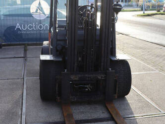 2011-toyota-fd18-44521323