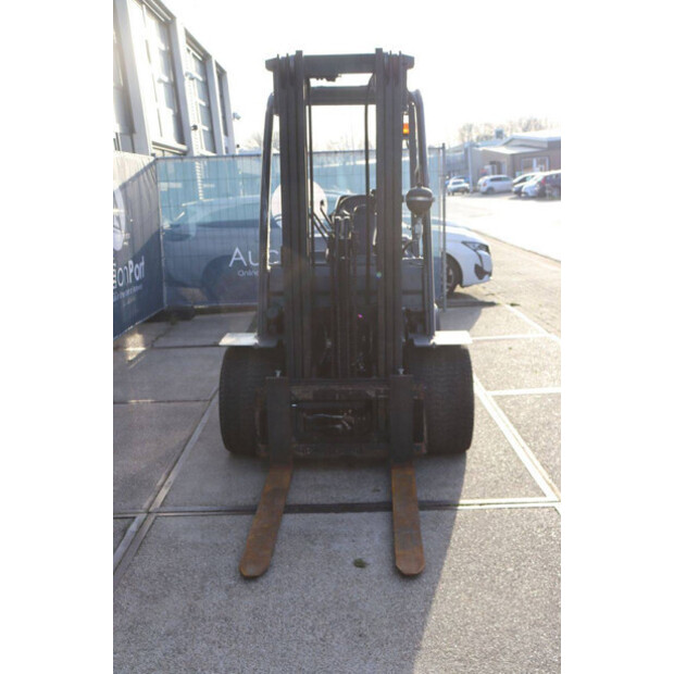 2011 Toyota FD18-44521324