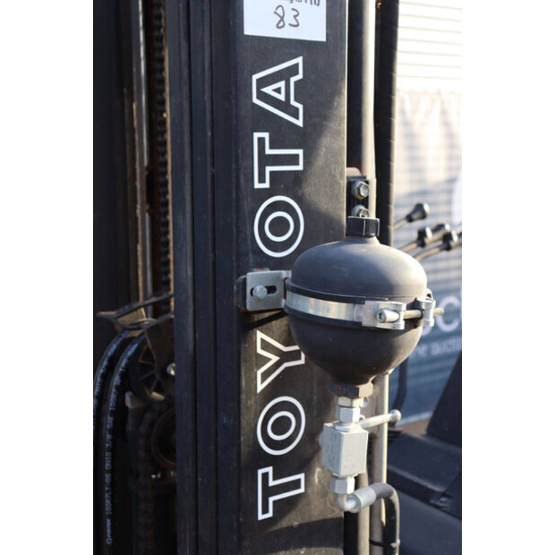 2011 Toyota FD18-44521330