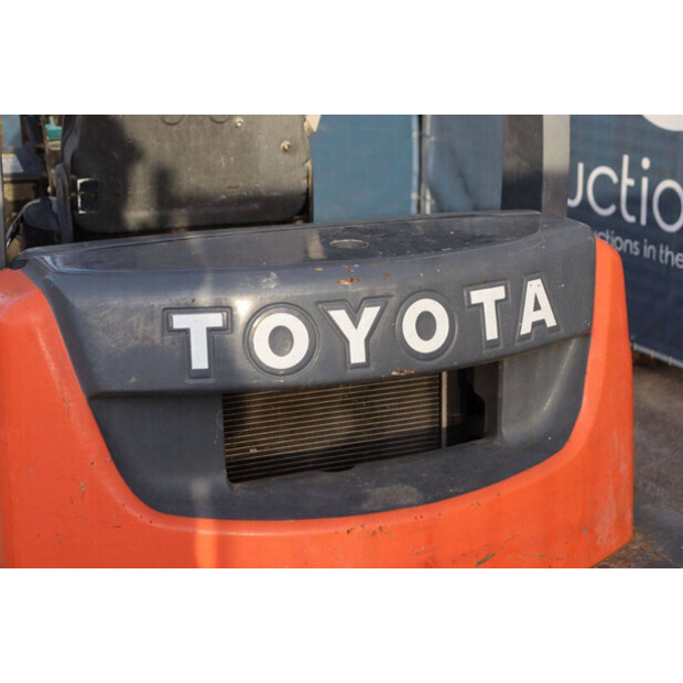 2011 Toyota FD18-44521335