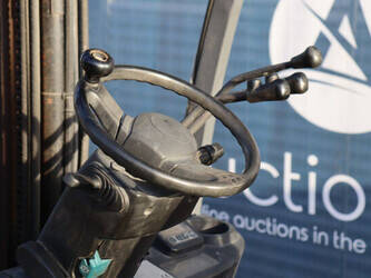 2011-toyota-fd18-44521342