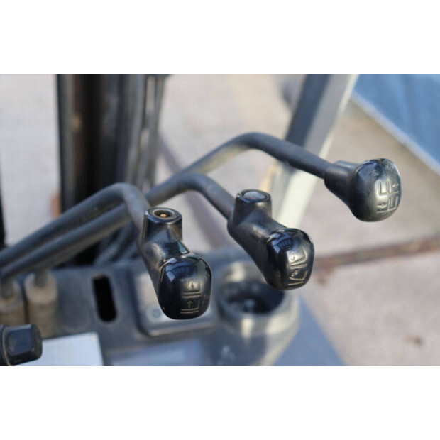 2011 Toyota FD18-44521345