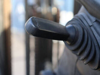 2011-toyota-fd18-44521346