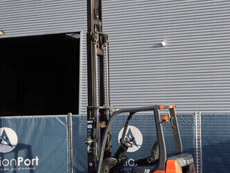 2011-toyota-fd18-44521355