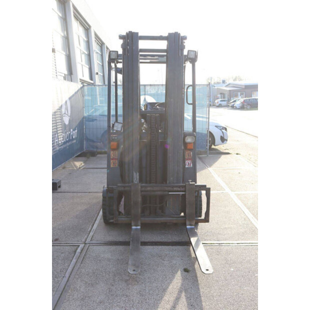 Still R60-20I-44521363