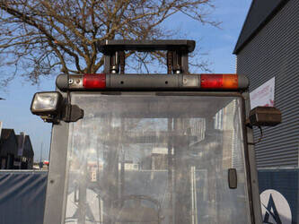 2005-toyota-7fbmf40-1397974-44521395