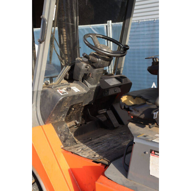 2005 تويوتا 7FBMF40-44521400