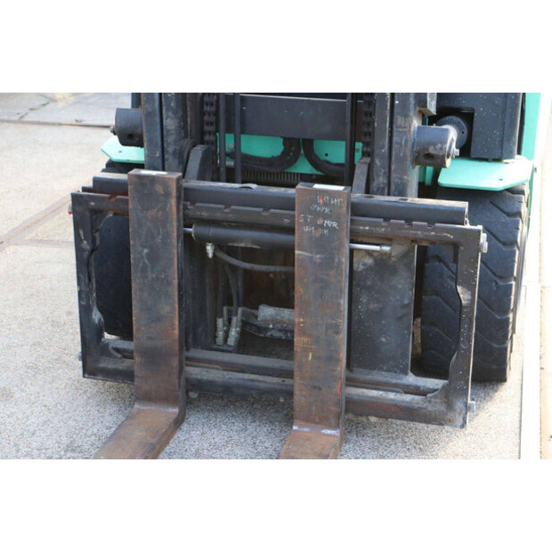 2019 MITSUBISHI FB30N-44521466