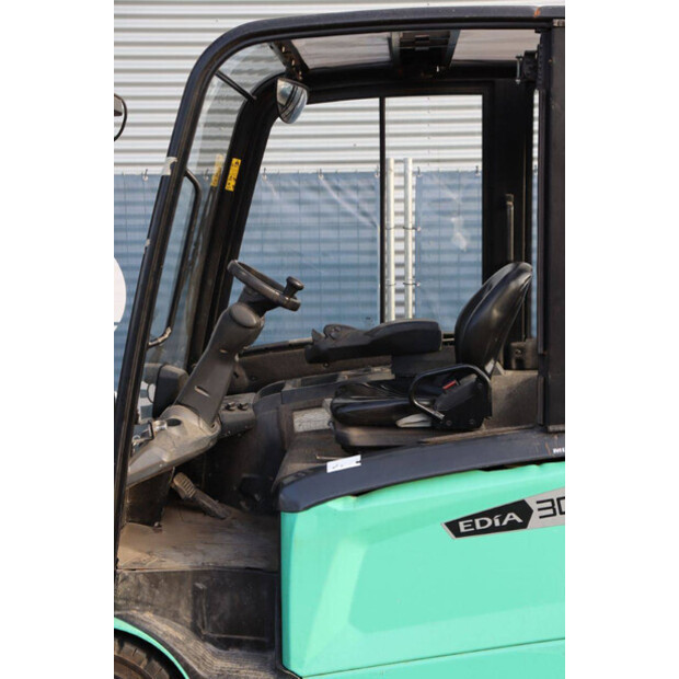 2019 MITSUBISHI FB30N-44521479