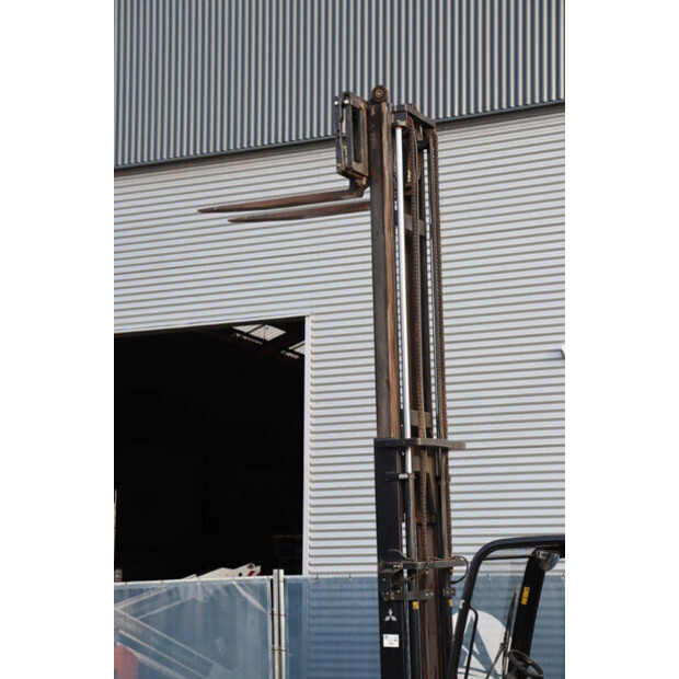 2019 MITSUBISHI FB30N-44521493