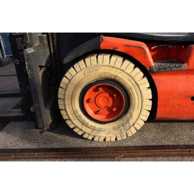 2001 ليندي E30-02-44521546