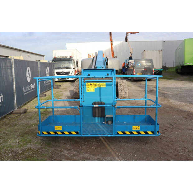 2018 Genie S-65 TRAX-44521748