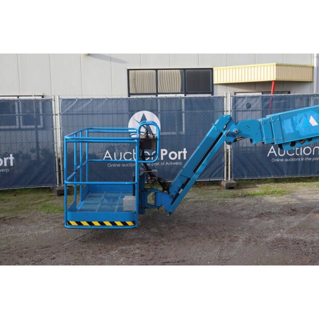 2018 Genie S-65 TRAX-44521750