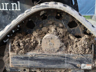 2018-genie-s-65-trax-1397984-44521766