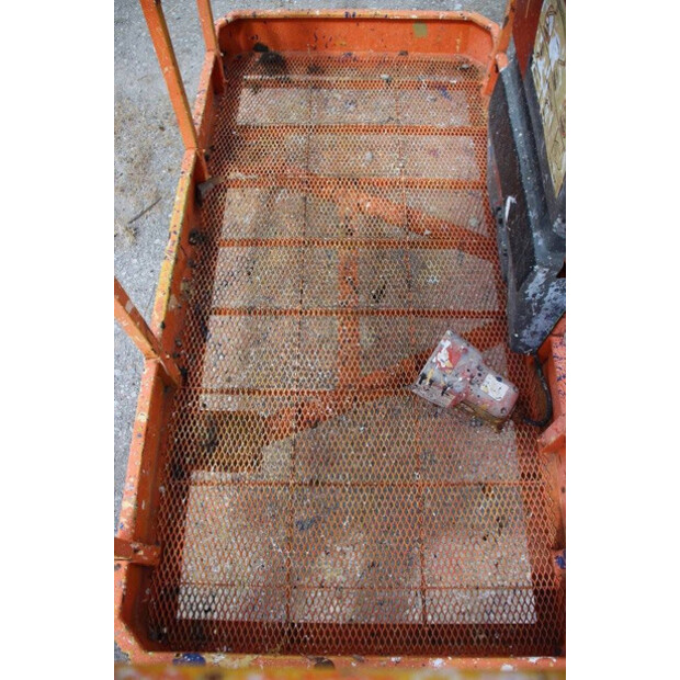 1997 جيه ال جي 600AJ-44521793