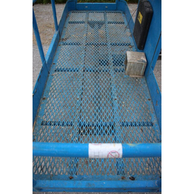 2005 Genie Z-60/34-44521820