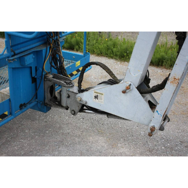 2005 Genie Z-60/34-44521824