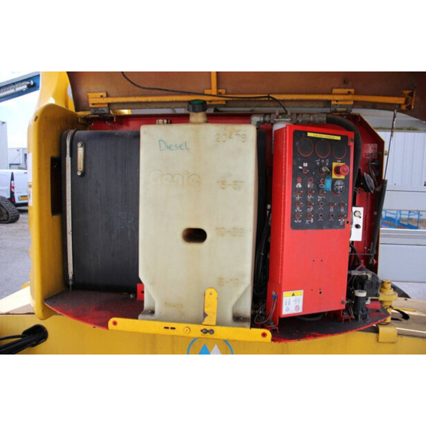 2005 Genie Z-60/34-44521832