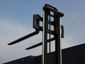 2008-linde-h80t-03-44522080