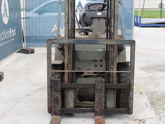 2002-mitsubishi-fb20-k-44522157