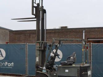 2002-mitsubishi-fb20-k-44522185