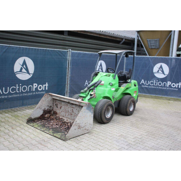 2017 افانت 630-44522248