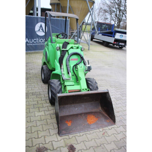 2018 Avant M528RIMCT-44522277