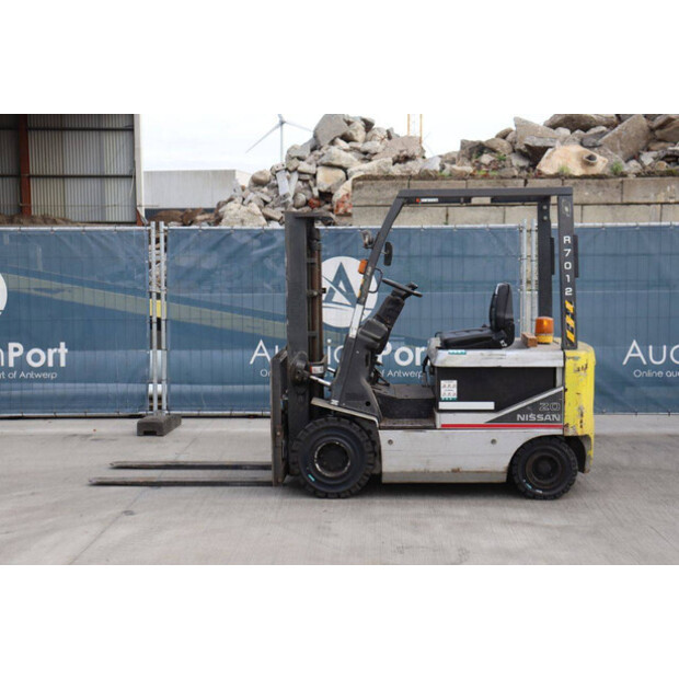 2007 نيسان P1B2-44522369