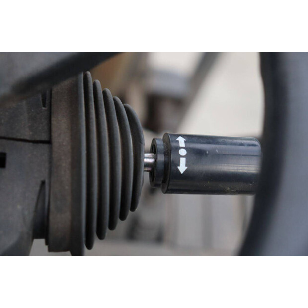 2007 نيسان P1B2-44522393