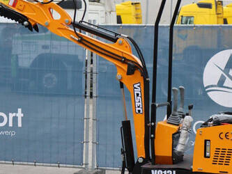 2025-vicsec-13-y-44522461