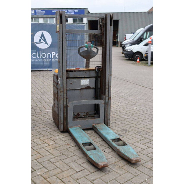 2018 جنجهينريتش EJC 216-44522470