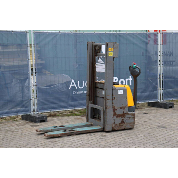 2018 جنجهينريتش EJC 216-44522472