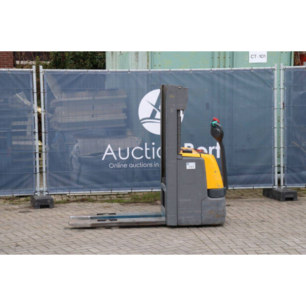 2018 جنجهينريتش EJC216-44522487