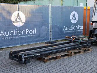 2007-still-r60-35-1398011-44522591