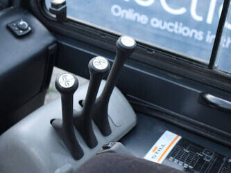 2007-still-r60-35-1398011-44522613