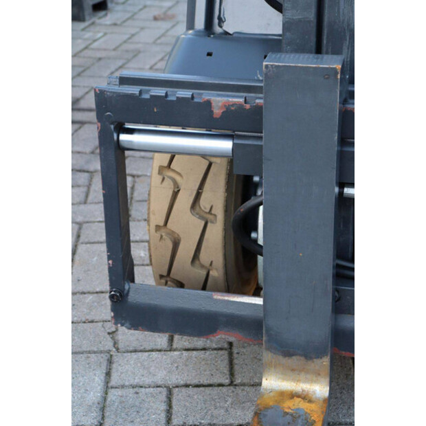 2023 ليندي E16L-02-44522636