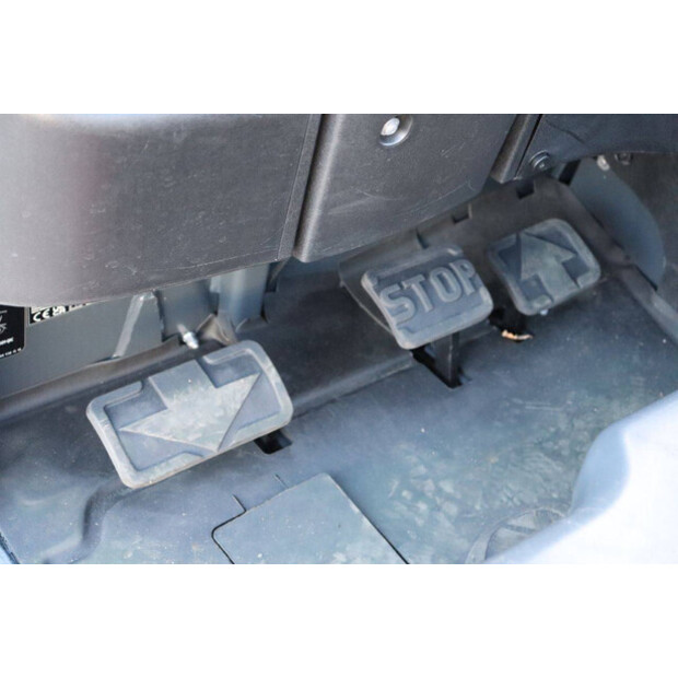 2023 ليندي E16L-02-44522649