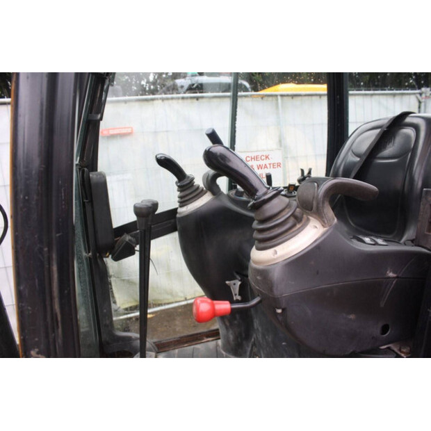 2014 JCB 8014 CTS-44522687