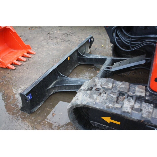 2013 هيتاشى ZX52U-3-44522702