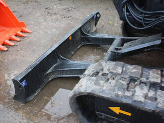 2013-hitachi-zx52u-3-1398015-44522702