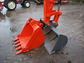 2013-hitachi-zx52u-3-1398015-44522710