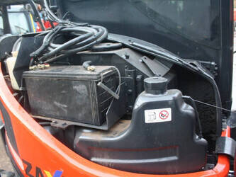 2013-hitachi-zx52u-3-1398015-44522716