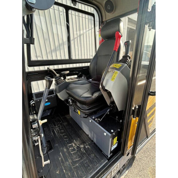 2020 Eurotrac HE18C-44522770