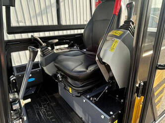 2020-eurotrac-he18c-1398022-44522770