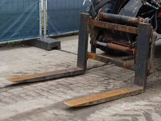 2015-manitou-hlt-634-120-1398028-44522961