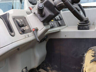 2015-bobcat-tl470-1398029-44523021