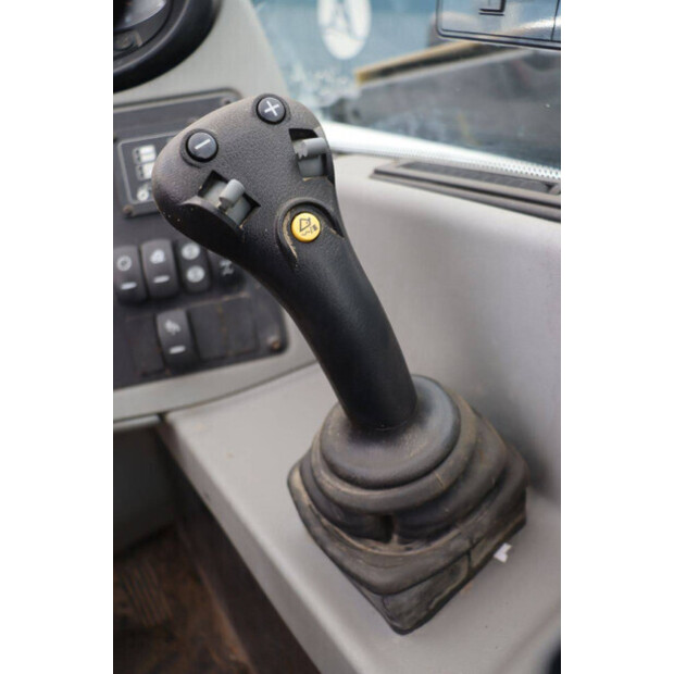 2015 بوبكات TL470-44523030