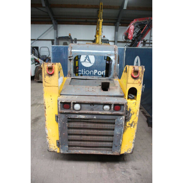 2019 Gehl R165-44523173