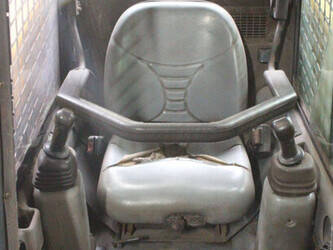 2019-gehl-r165-1398034-44523186